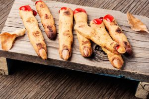 Spooky halloween bloody finger cookies